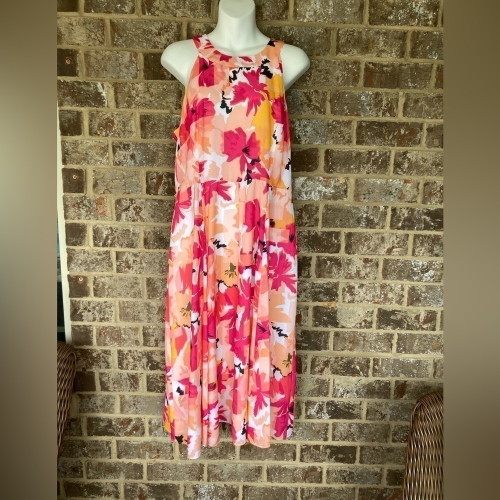 Limited Floral Halter Dress. Sz 12 Nwt Missing Belt